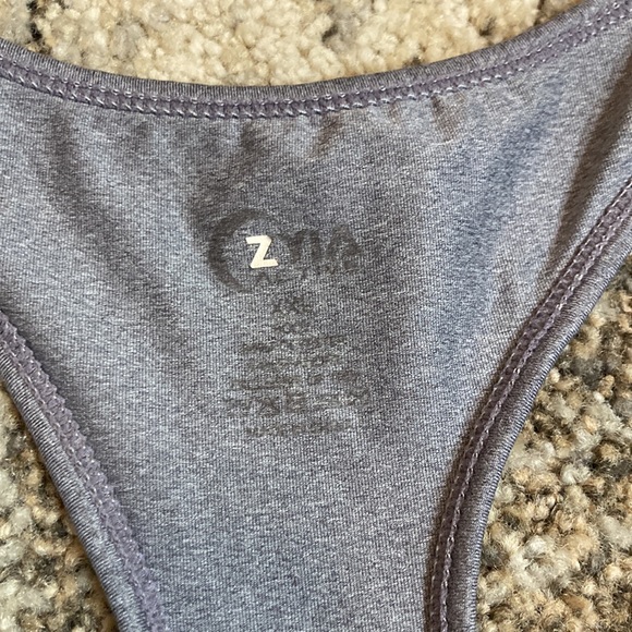 💙Zyia Active Grey Racerback Sports Bra - Picture 2 of 7